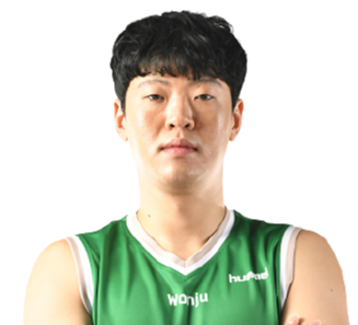 https://img.tandmsolar.com/img/basketball/player/fb0abfefa6eb772de53067536b5b4b6f.png